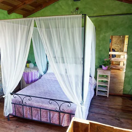 Casa Vacanze La Casala Farm stay *