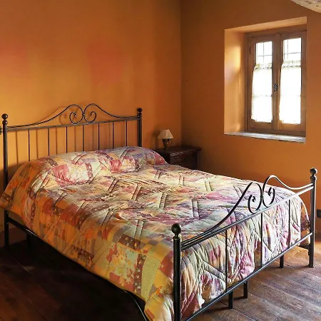 Casa Vacanze La Casala Farm stay Gragnola